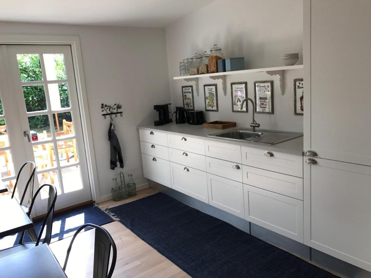 Trouville Bed & Breakfast Hornbæk 外观 照片
